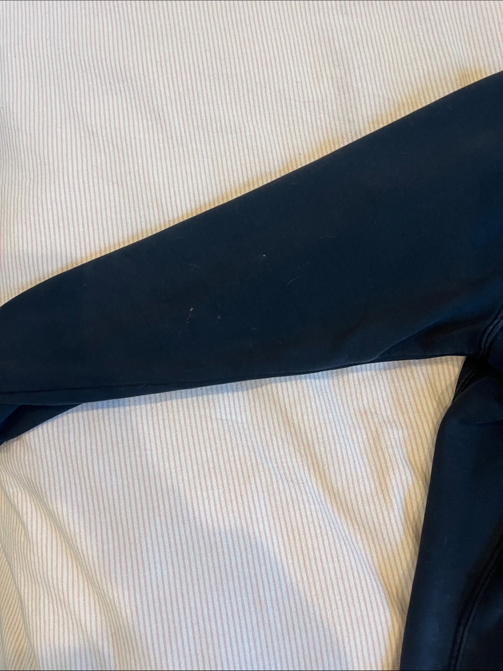 Nike Black Pullover Hoodie with White Swoosh - Picture 5 of 7